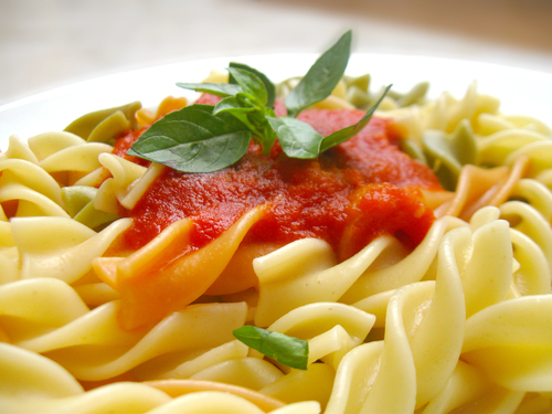 Tre goda pastarecept med färre än fem ingredienser